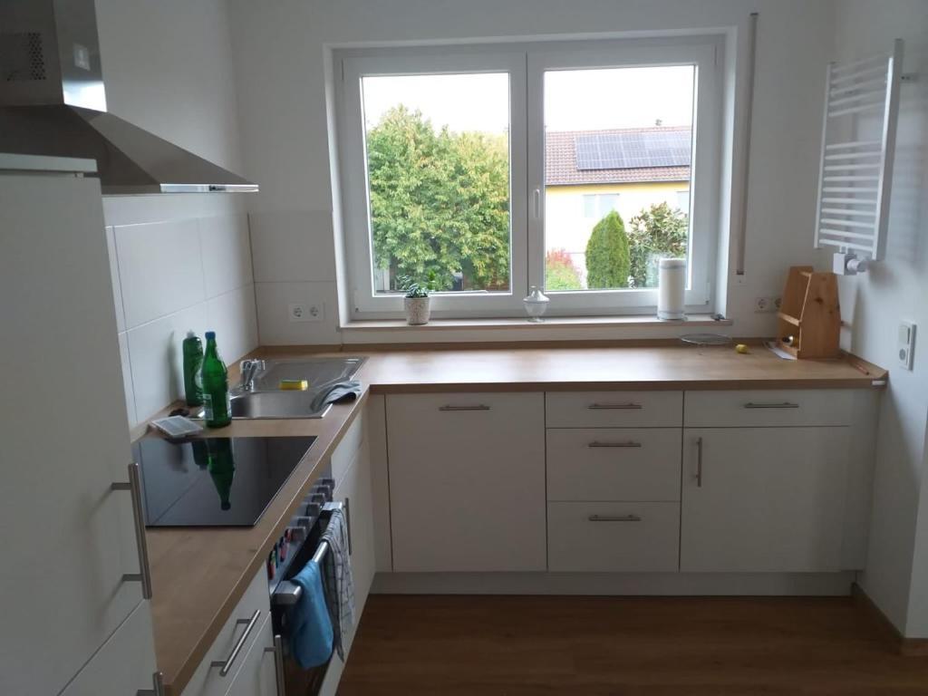 Ferienwohnung Helle 4 Zkb Mit Balkon In Wittlich Exterior foto